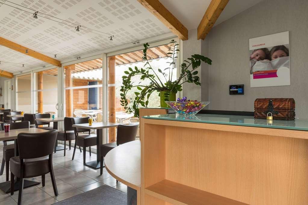 The Originals City, Hotel Albizia, Сарла-ла-Канеда Інтер'єр фото