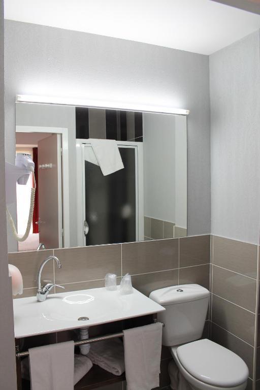 The Originals City, Hotel Albizia, Сарла-ла-Канеда Екстер'єр фото
